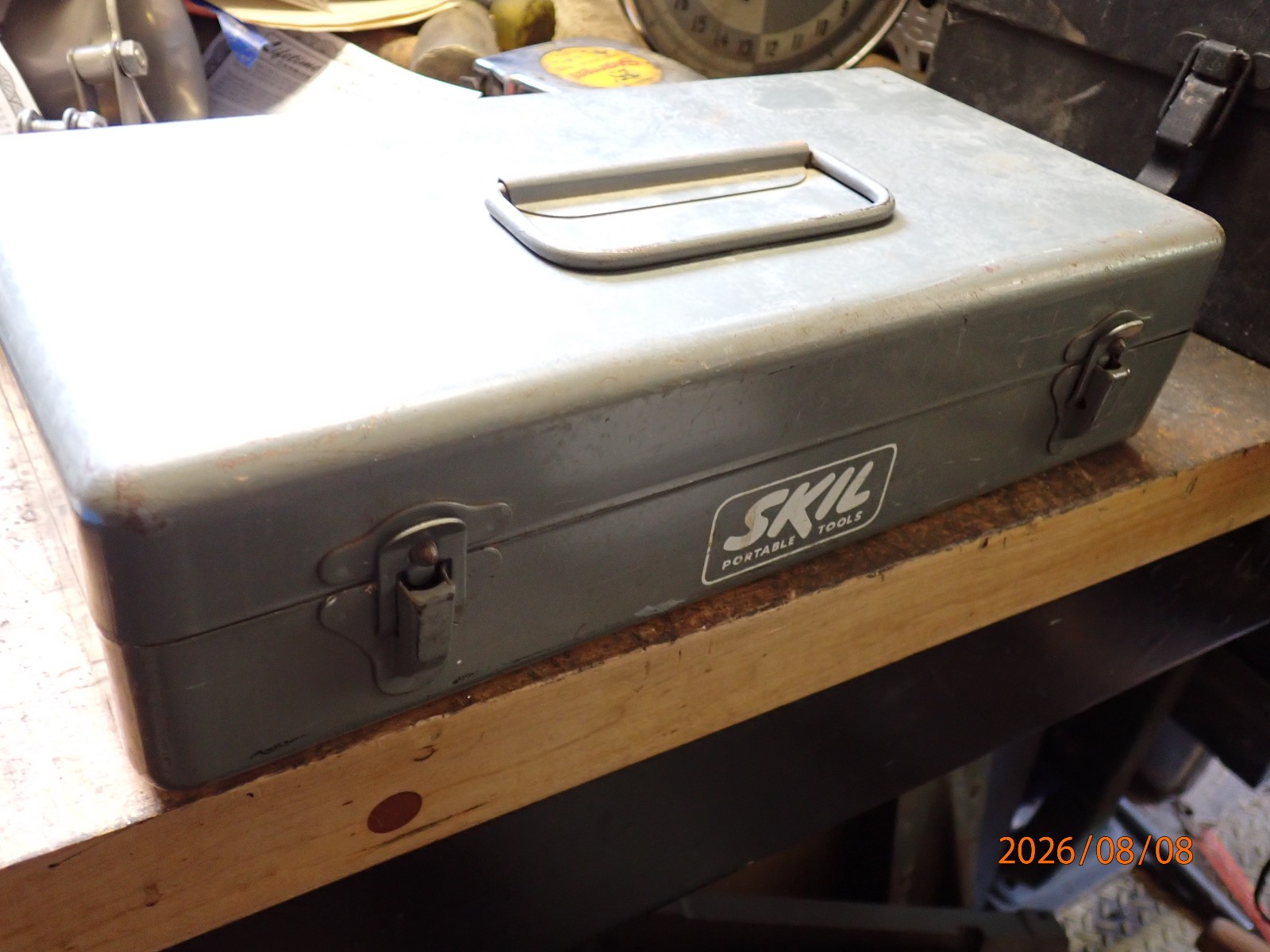 VINTAGE USA SKIL MODEL 549, 1/4" DRILL WITH CASE AND PAPERS
