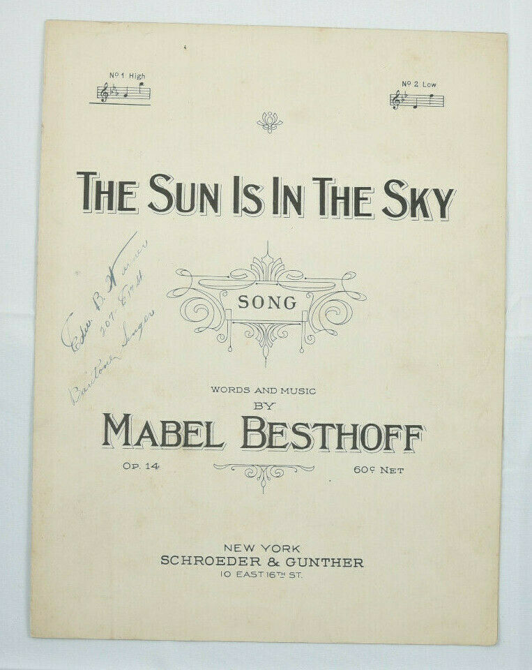 Foto 1 di 4