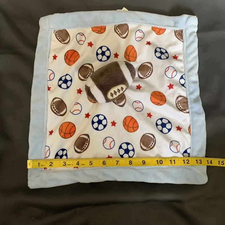Manta de seguridad Carters Minky azul deportes fútbol béisbol pelota de fútbol Lovey Foto 3 de 4