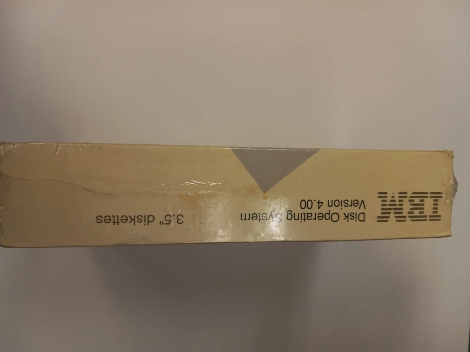 IBM Disk Operating System DOS  Version 4.00 3.5" Diskettes - BRAND NEW SEALED - Image 2 of 3