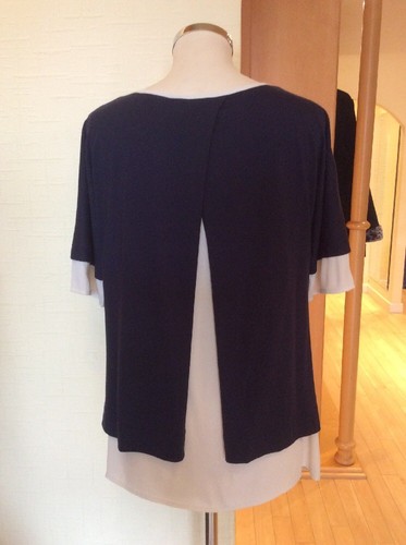 Riani Top Size 10 BNWT Navy And Ivory RRP £135 Now £34 - Picture 9 of 12