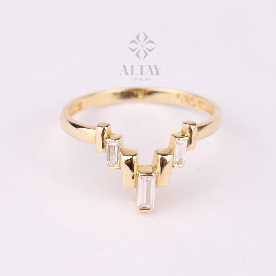 14K Gold Chevron Ring, V Shape Baguette Ring, CZ Diamond, Dainty Cluster Band - Image 3 of 4