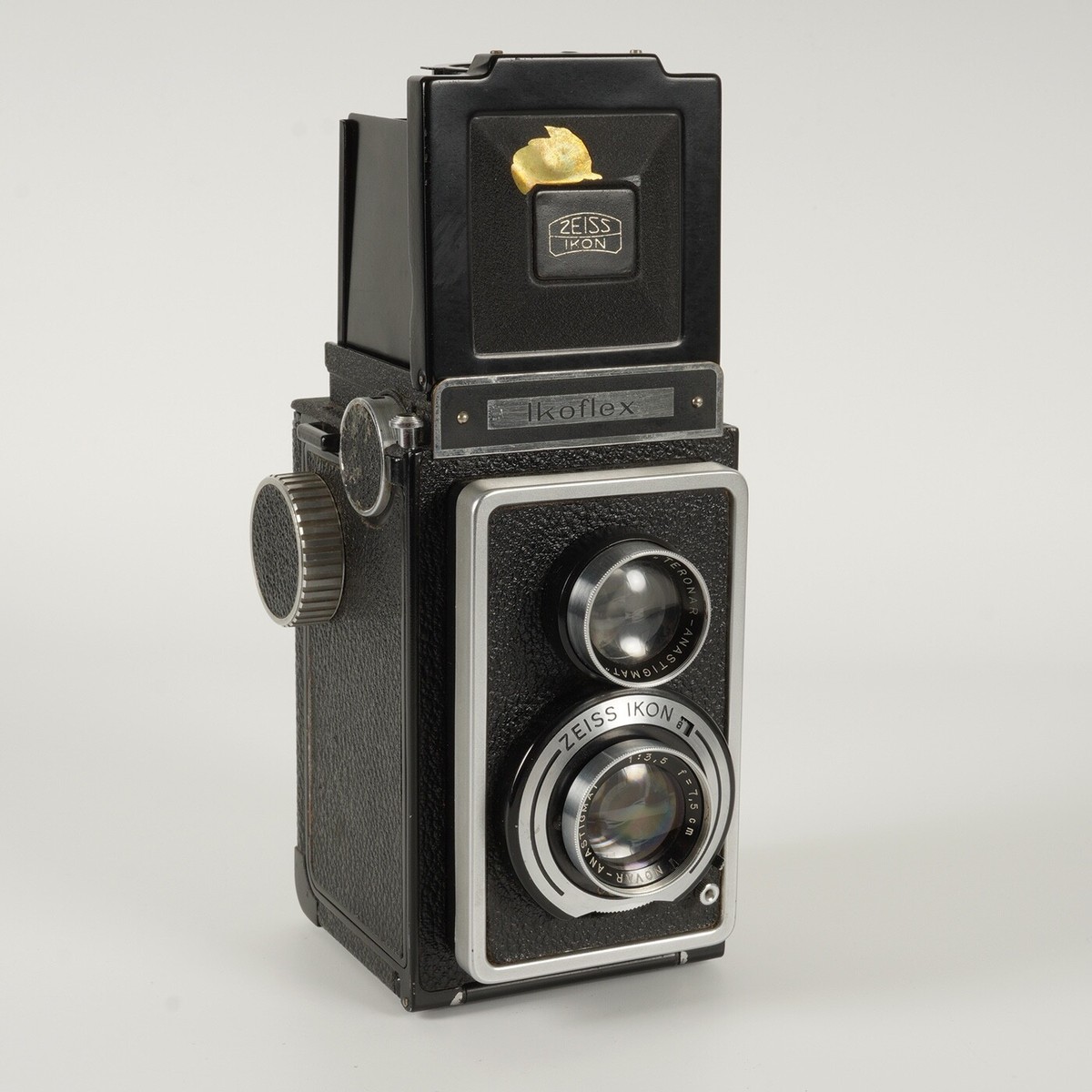 Zeiss Ikon Ikoflex I 850/16 120 Film Camera w/ Novar 75mm f/3.5