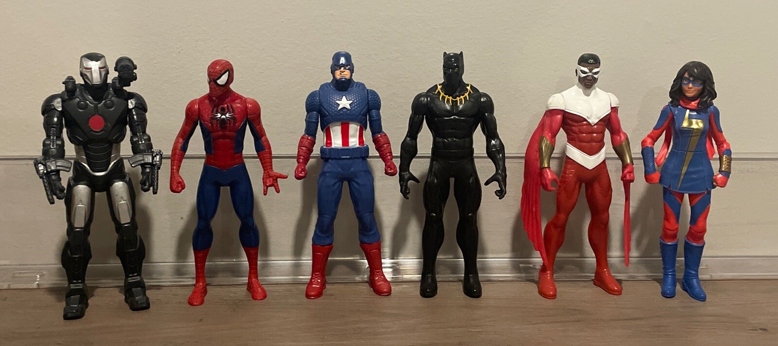 Lot of 6 Hasbro Marvel 6” Action Figures War Machine SpiderMan Falcon Cap Am.