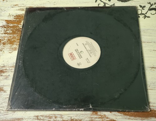 EX World Class Wreckin Cru – The Lights Are Out (1990) SOH 1710, 12" Single US - Picture 3 of 3