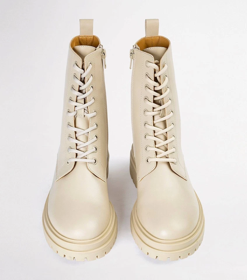 NOVO Tony Bianco Wya Tb Sapatos de Baunilha Botas de Tornozelo TAMANHO 6/100% AUTÊNTICO - Imagem 2 de 4