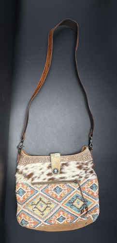 Bolso Myra Western de cuero con correa para el hombro para mujer de piel animal - Imagen 16 de 19