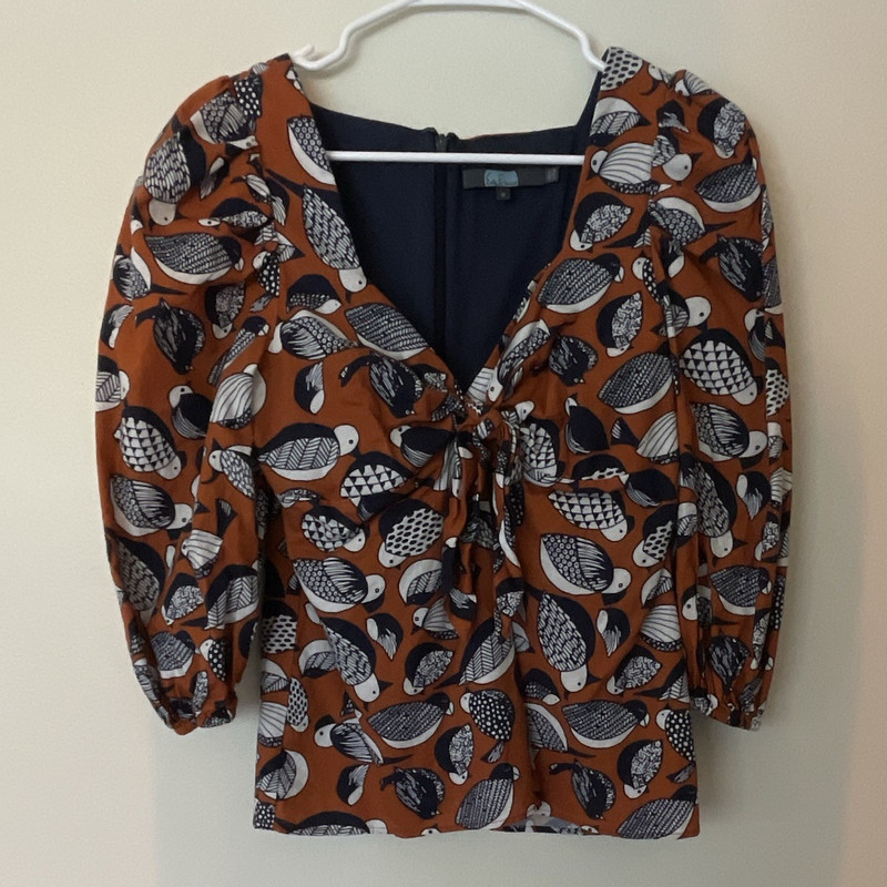 Arty and unique Eva Franco Orange Bird Animal Print V-Neck 3/4 Sleeve Tie Blouse