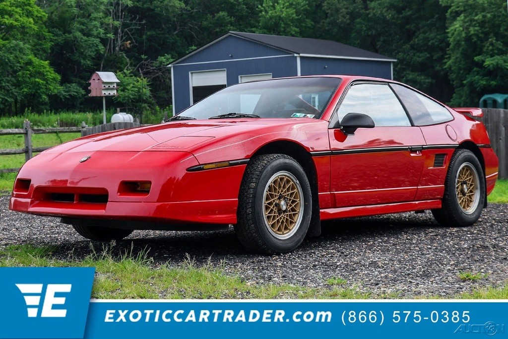 1988 Pontiac Fiero for sale in Fort Lauderdale Florida