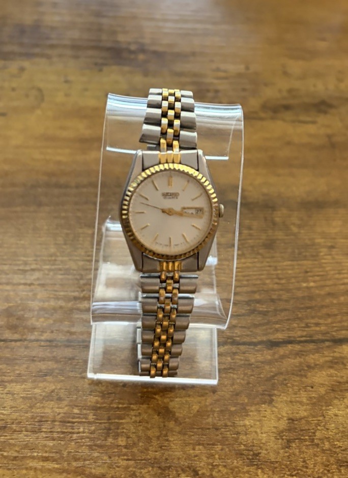 Vintage Seiko Women’s Watch Two Tone