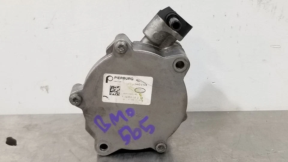 Bomba de vacío Jaguar F Type R 2016 5,0 L motor FX232A451AA Foto 4 de 4