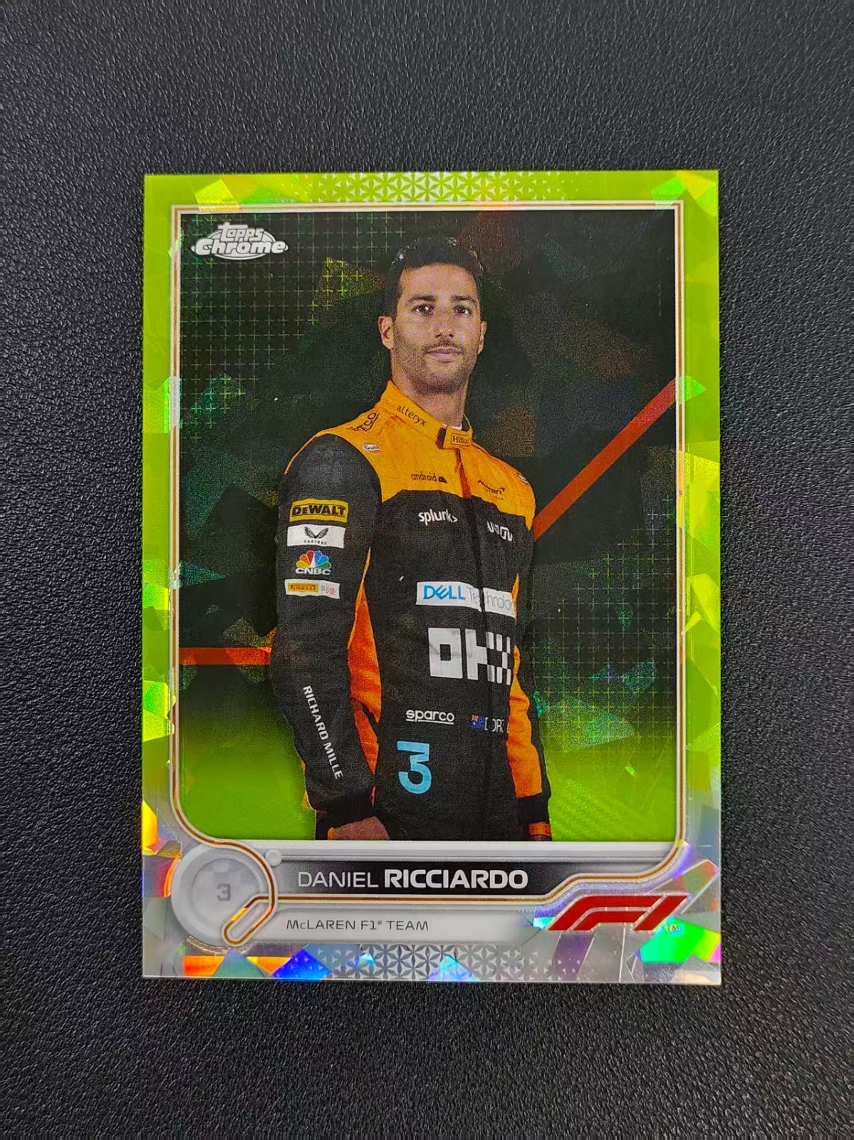 2022 Topps Chrome Sapphire Formula 1 F1 Daniel Ricciardo Chartreuse /199#37 MAH
