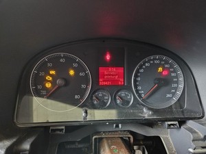 VW Touran 1T Tacho Kombiinstrument Benzin 1T0920861