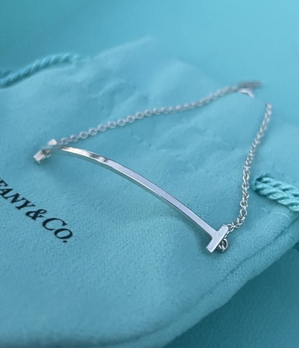 Tiffany & Co. Sterling Silver 925 T Smile Chain Bracelet Sz Medium