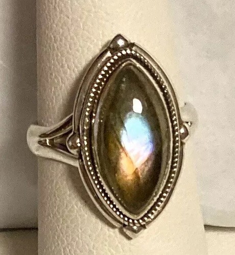 Bellissimo anello multicolore in argento sterling 925 misura 6,5๐น - Foto 3 di 11