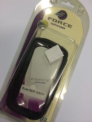 Sony Ericsson W800i Leather Case wit Steel Belt Clip L-5889-1 Brand New Original