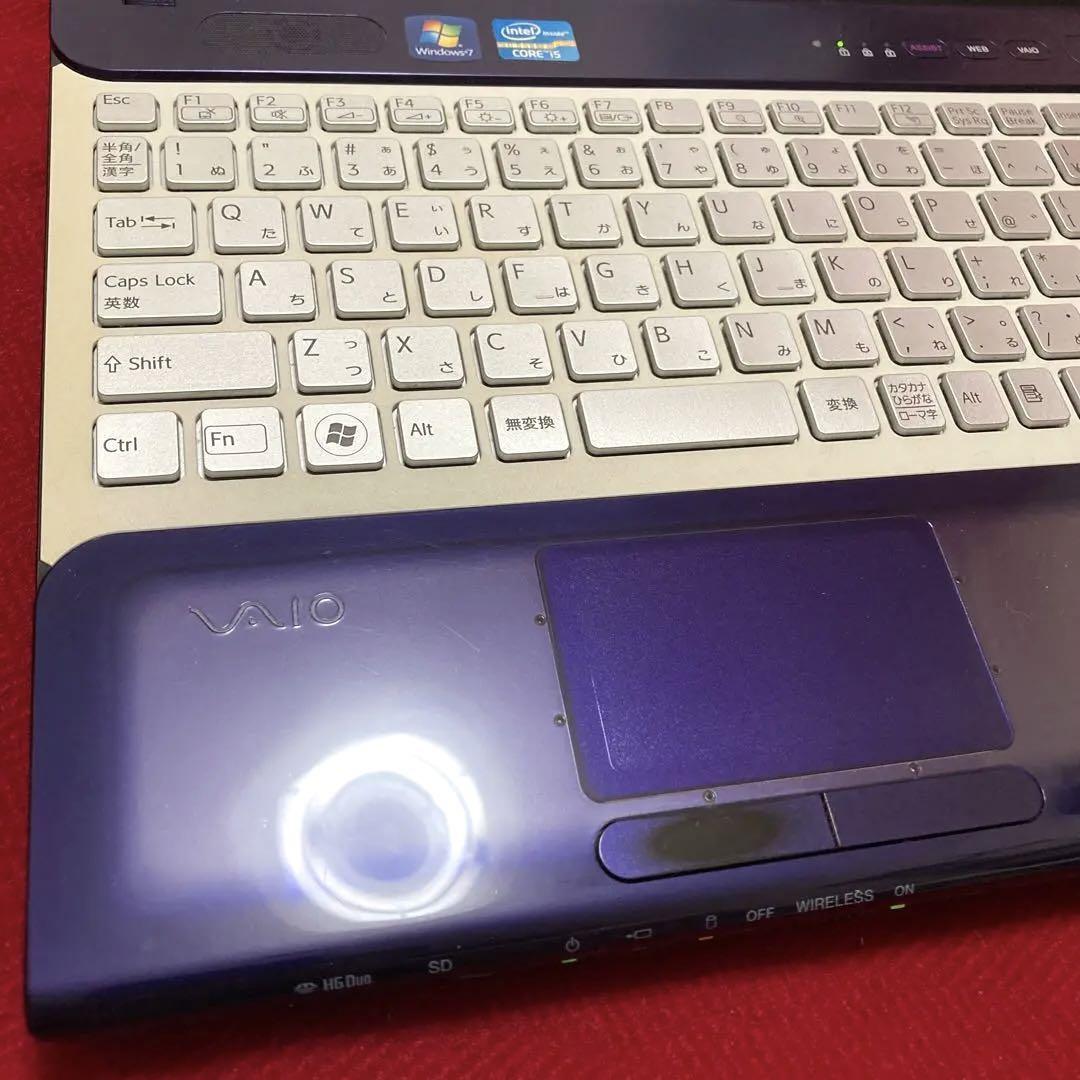 SONY Vaio Purple Laptop Notebook SSD 120GB RAM 4GB CPU Core SONY Vaio Purple Laptop Notebook SSD 120GB RAM 4GB CPU Core