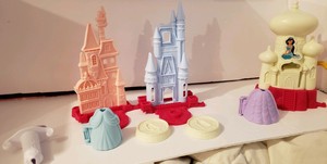 disney princess sparkle kingdom play doh