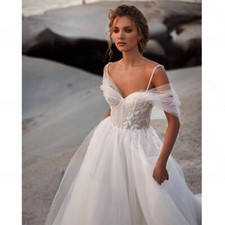 Boho A-Line Wedding Dresses Spaghetti Straps Backless Zip Lace Applique Bridal