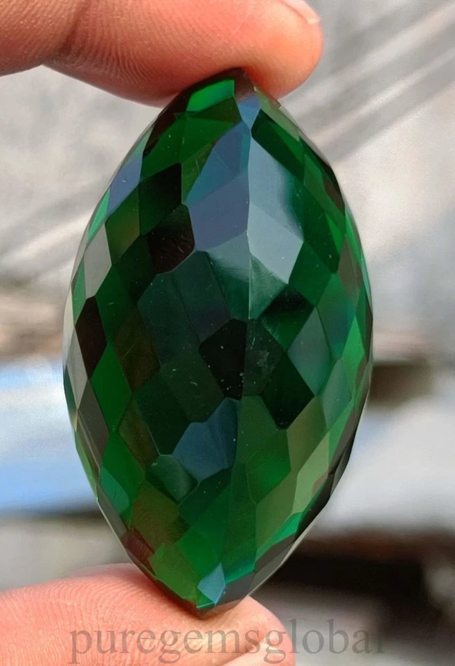 Huge 145 Ct Moldavite Marquise Cut Natural Green IGL Certified Gemstone 5ANK - Image 4 of 4