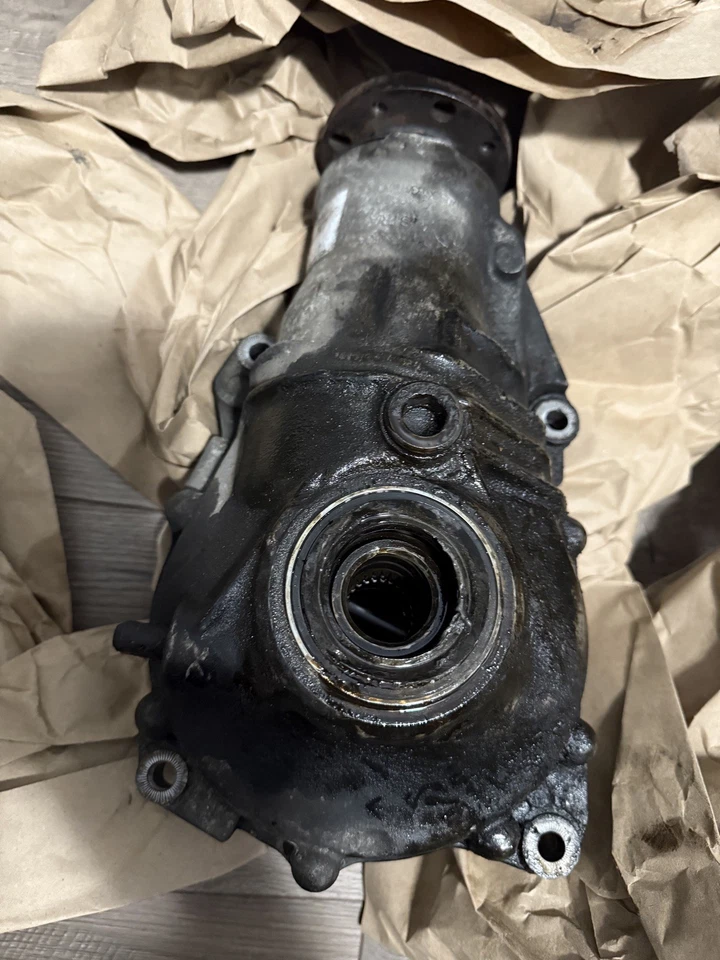 (3,46) BMW 328xi E90 2007 delantero AWD diferencial automático eje portador Foto 3 de 4