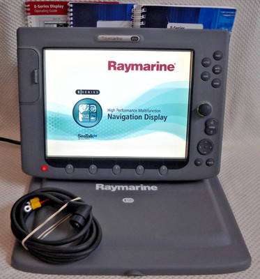 RAYMARINE E120 E02013 GPS CHART PLOTTER FISHFINDER RADAR MFD w POWER COVER BOOKS