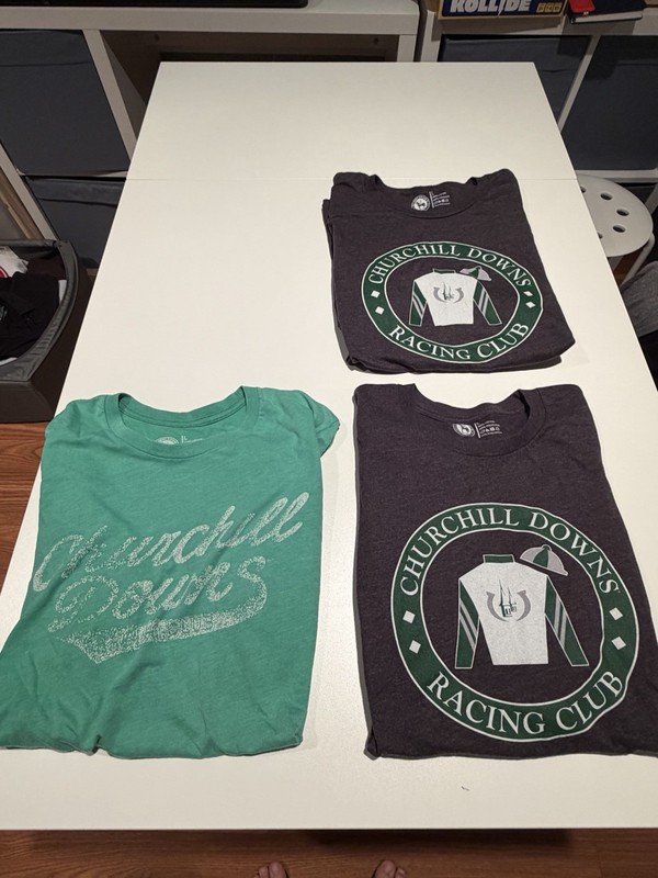 Lot of 3 Old Smoke Churchill Downs Racing Club Tshirts Men’s Large