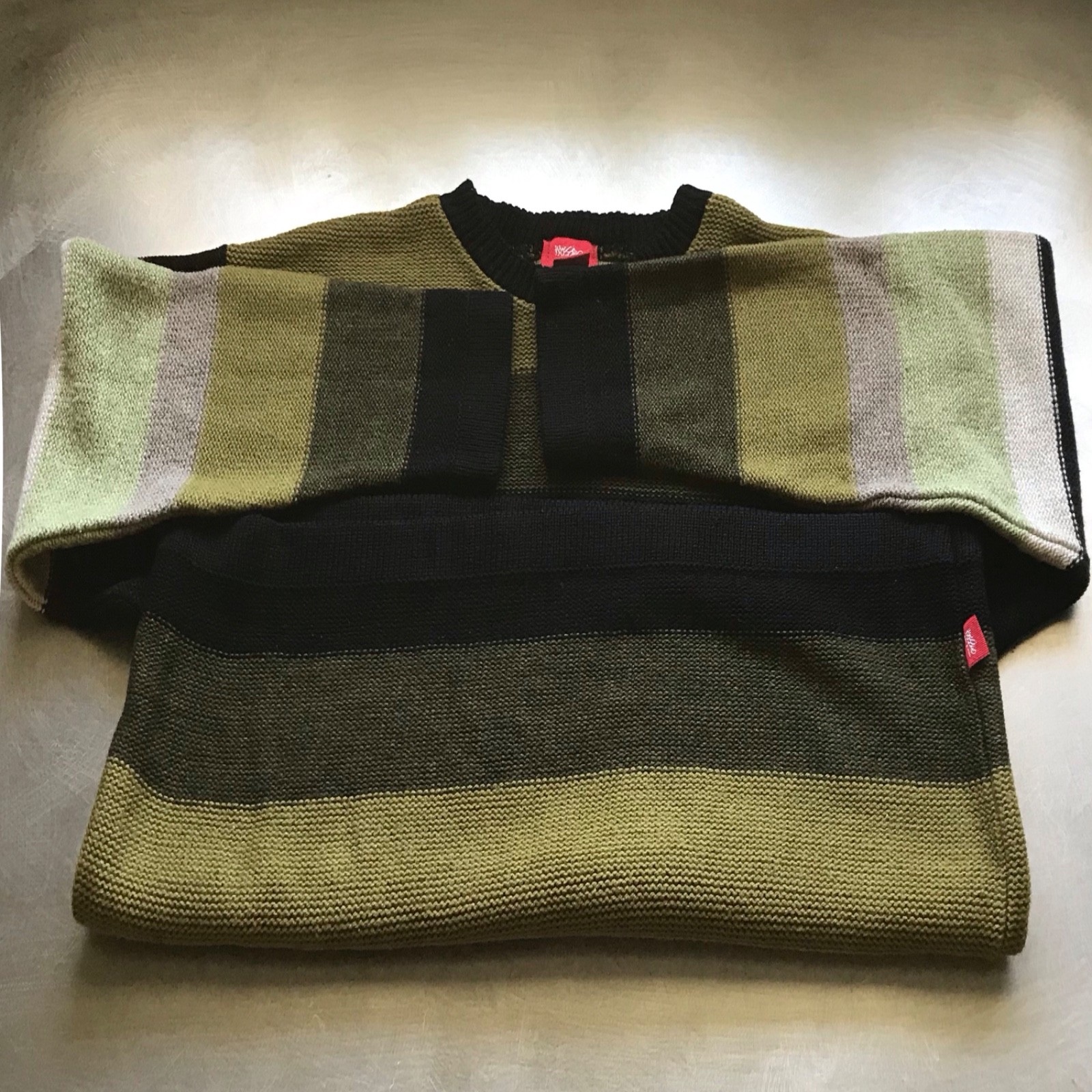 Retro Mossimo Pull Over Sweater. Size Large. Avac… - image 9