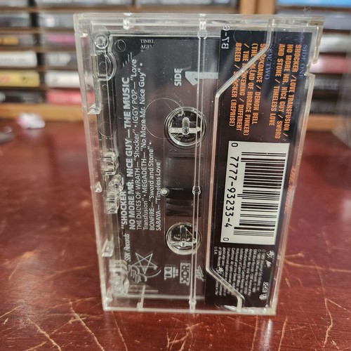 Wes Craven's Shocker - The Music Cassette Tape / Like New - Picture 3 of 5