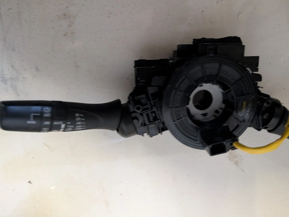 2017 SUZUKI SWIFT MK4 COMBINATION SWITCH INDICATOR WIPER STALKS 37480-74P21 - Image 3 of 4