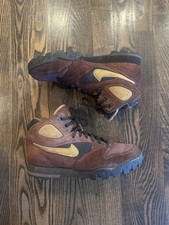 Vintage 1990s Nike Caldera ACG Hiking Boot Suede Brown Size 7 930810-IS