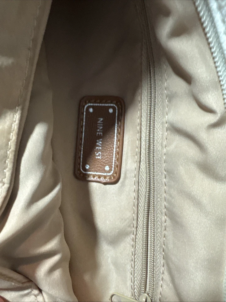 Nine West Women's Large Tote Handbag White - Image 3 of 4