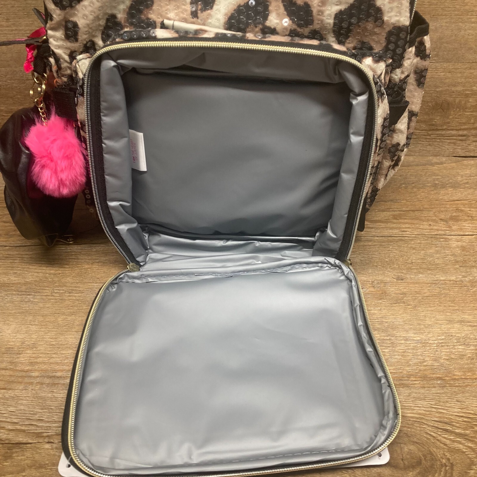 Justice Girls 17" Laptop Backpack Set with Lunch Tote and Pouch Leopard 4 Piece