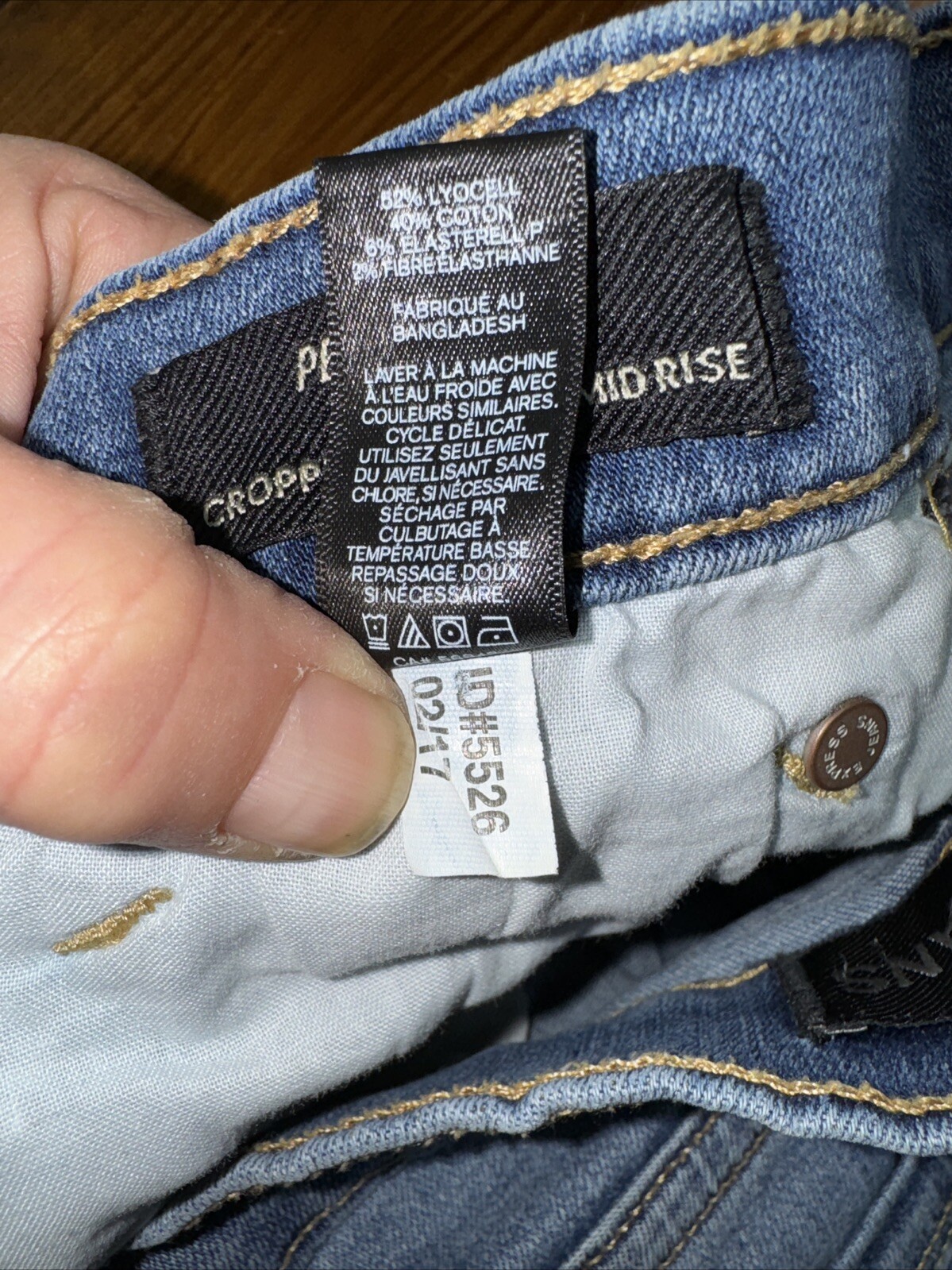 Express Performance stretch cropped leggings made… - image 9