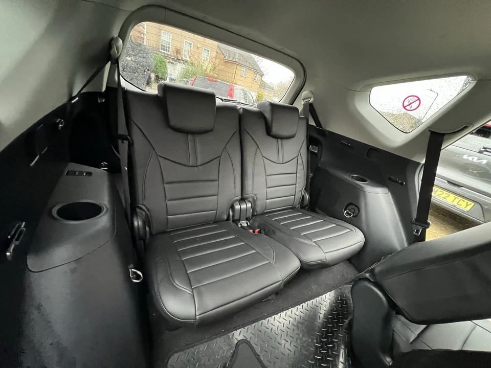 Prius Plus (Imported) / Prius Alpha 7 Seater Leather Seat Covers - Image 4 of 4