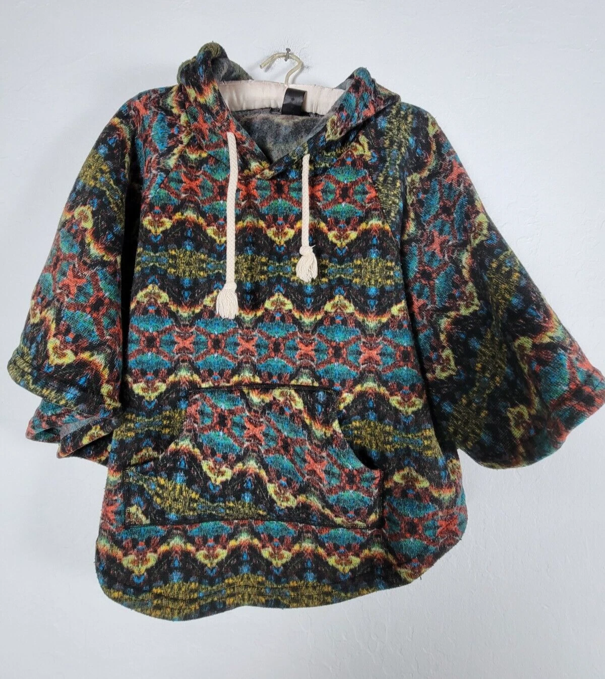 Shosho Womens Poncho Hoodie Sweater Size M/L Aztec Tribal Print Multi Pullover