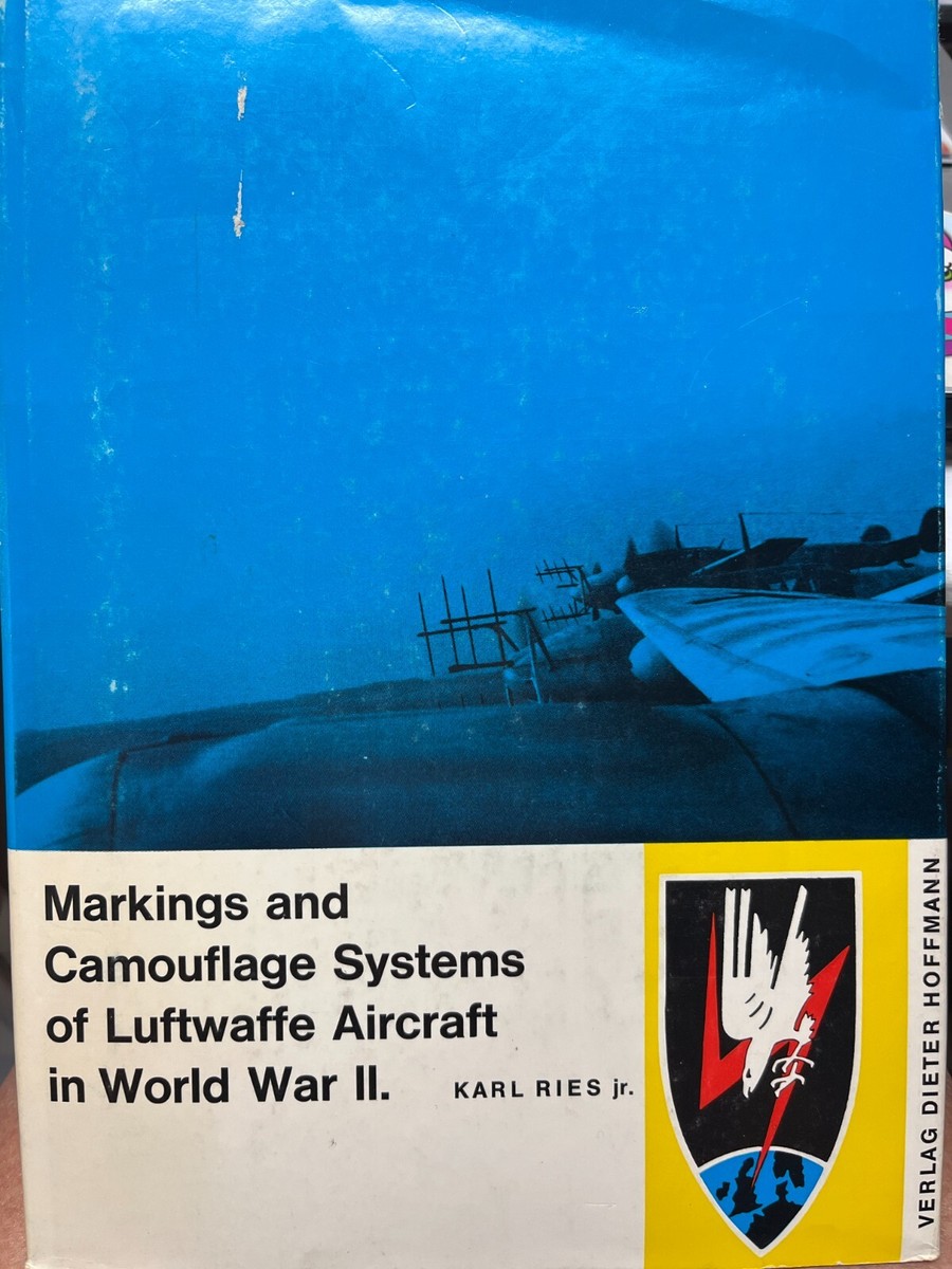 洋書 Camouflage and Markings Luftwaffe Camouflage and Markings 1933-1945 Photo Archive 1