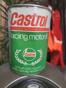 Vintage Castrol Racing Motor Oil, 1 U.S. Quart SAE 40, Made in USA Castrol  R
