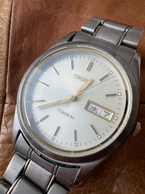 SEIKO Titanium Solar Watch 7N43-9100 Mens wrist 16.5cm/6.5in