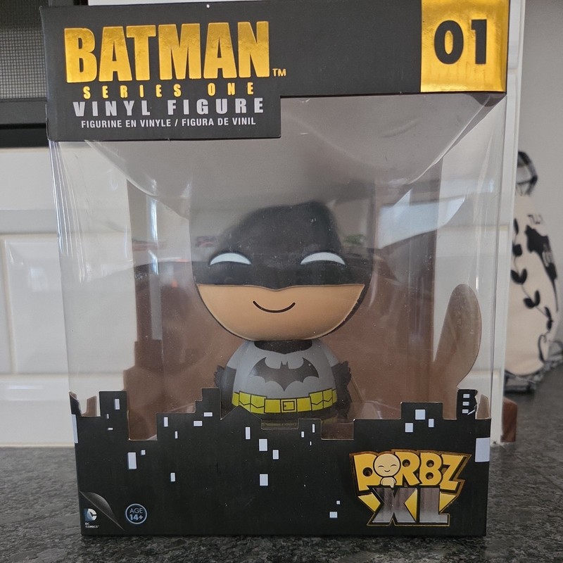 Vinyl Sugar Dorbz XL Batman (Black) 01 Series One DC Comics Exclusive