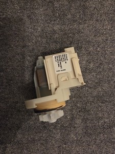 Miele Ablaufpumpe Laugenpumpe Pumpe Askoll M118 Geschirrspüler 292077 11142121