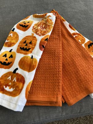 F.A.O. Schwarz Kitchen Hand Bath Halloween Pumpkin   Towels New Set Of 4