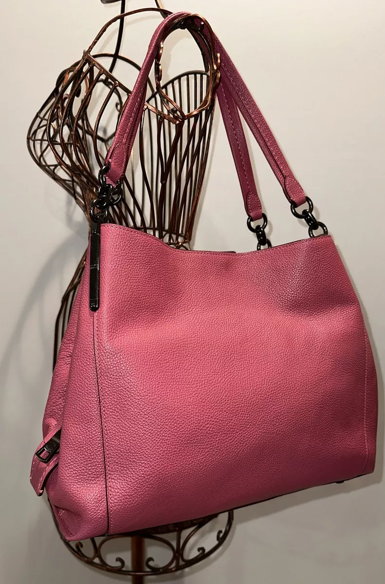 Polished pebble leather 2025 dalton 31 shoulder bag