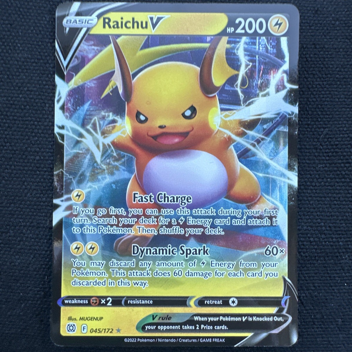 Pokemon Card Raichu V 045/172 Brilliant Stars Holo Ultra Rare Full Art TCG NM Pokemon Card Raichu V 045/172 Brilliant Stars Holo Ultra Rare Full Art TCG NM