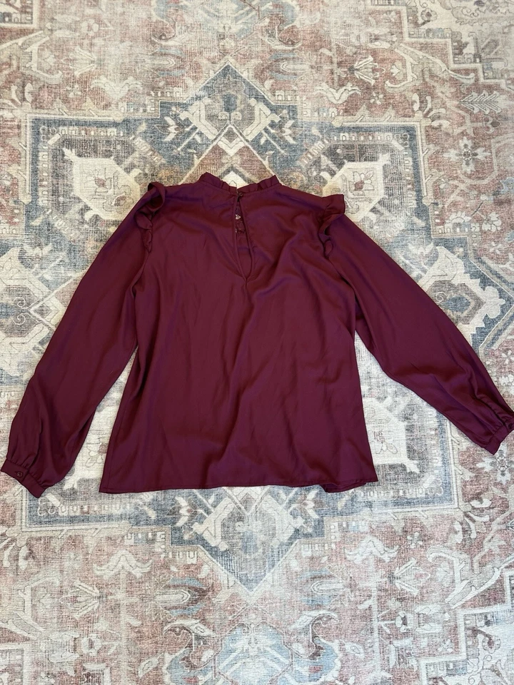 Blusa LONG TALL SALLY Para Mujer US 16 TALL Borgoña Floral Encaje Cuello Manga Larga Foto 3 de 3