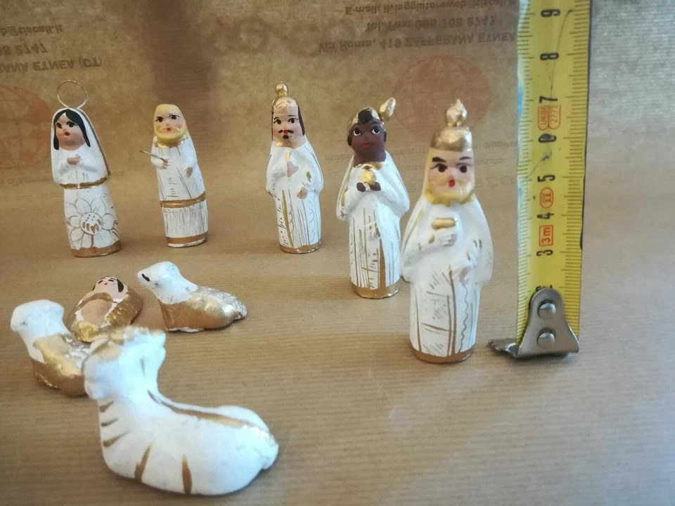 Presepe terracotta messicano colore bianco e oro - Immagine 3 di 4