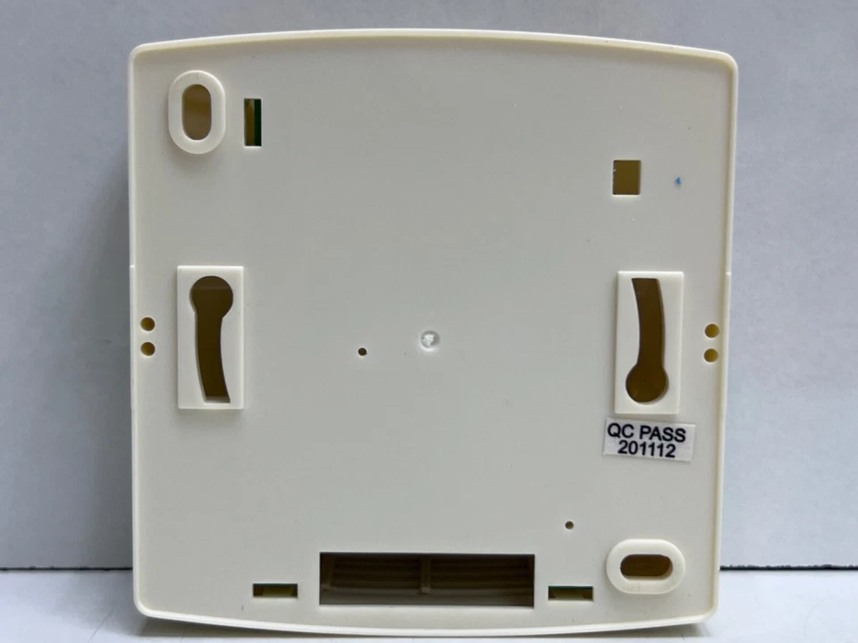 JOHNSON CONTROLS ET12 LCD ELECTRONIC THERMOSTAT 24V - Image 3 of 4