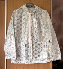 TOPSHOP TRANSPARENT LACE WATERPROOF JACKET size 12 white blue mac raincoat clear