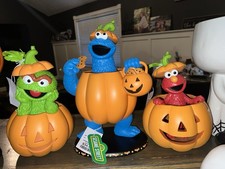Sesame Street Halloween Pumpkin Figurines Set - Elmo, Cookie Monster, Oscar