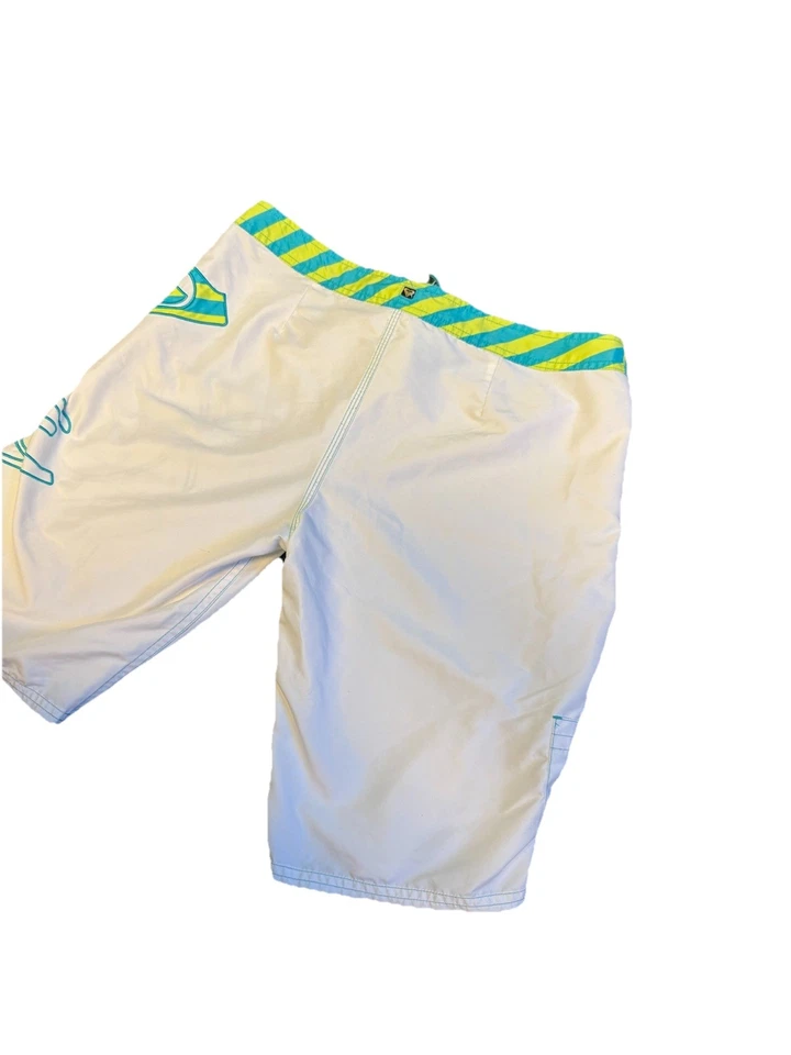 Vtg Y2K Roxy Long Board Shorts White w/ Stripes 7 Beach Travel Swim Retro Surfer - Image 3 of 4